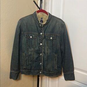 GAP Vintage Y2K Blue Jean Jacket Classic Denim Style W/ Faux Fur Lining